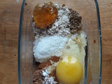 Budín rápido de avena y cacao (en microondas)