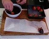 Foto del paso 3 de la receta: Volovanes/Tartaletas de fresas con chocolate al Jack Daniels