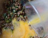 Foto langkah ke 5 dari resep Martabak Mini Daging Kambing dengan Acar Timun.