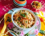 A picture of step 2 of Mumbai style tawa pulao.