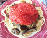 Foto del paso 3 de la receta: Espaguetis con tomate e hígado