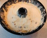 Túrós aszalt barackos kuglóf recept fázis 4 fotója