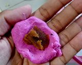 Foto langkah ke 3 dari resep Klepon Buah Naga.