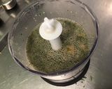 Une image de l'étape 5 de Sauce salade pimentée moutarde pêche persil.
