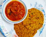 A picture of step 7 of Ghatta Subji with Pitthi paratha.