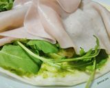 Foto del paso 4 de la receta: Wrap de pavo y rúcula