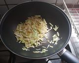 Foto del paso 2 de la receta: Yakisoba de pollo 🇯🇵