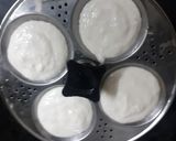 A picture of step 2 of Idli with chutney.