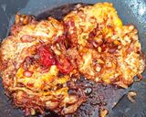 Foto langkah ke 3 dari resep Telur Ceplok Bumbu Kecap.