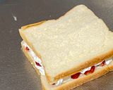 A picture of step 4 of Strawberry Sandwich.