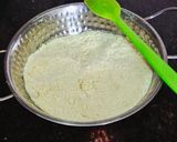 A picture of step 2 of Tiranga Kaaju Burfi.