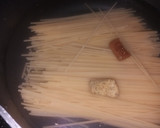 Foto del paso 2 de la receta: Espaguetis con lomo y especias