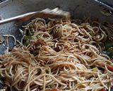 A picture of step 10 of Authentic Veg-Hakka Noodles.