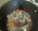 Foto langkah ke 2 dari resep Udang asam manis sederhana.