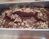 Foto langkah ke 8 dari resep Bolu Pisang Coklat Kopi.