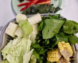 Foto langkah ke 1 dari resep Sayur Asem Jakarta (Betawi).
