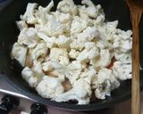 Pas rețetă Cavolfiore e pollo al curry 1 fotografie