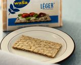 Hình bước làm 1 của món 💚 Cracker Phô Mai Ricotta & Dâu Tây (Vegetarian)
