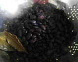 Foto del paso 2 de la receta: Sopa de alubias negras con tofu y aguacate