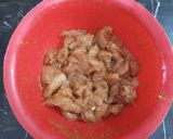 A picture of step 3 of Chicken Roll With Liquid Dough.