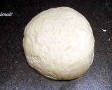 A picture of step 1 of Fluffy pisia.