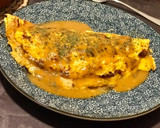 Foto del paso 5 de la receta: Tortilla de buey de mar y cangrejo real con reducción de salsa de marisco ❤️❤️❤️