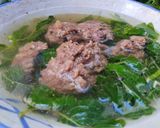 Hình bước làm 3 của món Canh rau dền nấu thịt bò xay