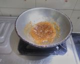 A picture of step 1 of Dabeli crunch.