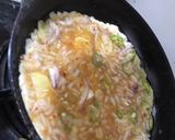 A picture of step 4 of Egg and potato pizza.