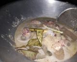 Foto langkah ke 4 dari resep Ayam goreng lengkuas.