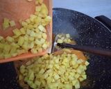 Foto langkah ke 5 dari resep Sambal Goreng Kentang.
