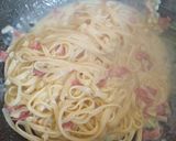Foto langkah ke 9 dari resep Fetucini Carbonara.