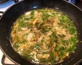 Foto del paso 3 de la receta Bacalao en salsa de cebolla y espárragos