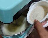 Foto langkah ke 2 dari resep Brownies Panggang Putih Telur.