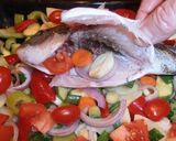 Φωτογραφία βήματος 10 της συνταγής Μια τσιπούρα “αλανιάρα”, με λαχανικά στο φούρνο