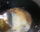 A picture of step 5 of Gobhi ke pakore.