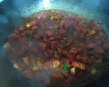 A picture of step 2 of Sev tomato sabji.