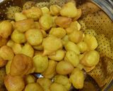 صورة لخطوة 2 من وصفة الزلابية 😋