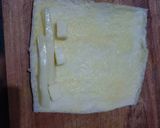 Foto langkah ke 2 dari resep Roti tawar isi keju mozarella.