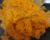 गाजर का हलवा (gajar ka halwa recipe in Hindi) रेसिपी चरण 3 फोटो