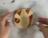 Foto del paso 1 de la receta: Mini pizzas de fantasma para lonchera