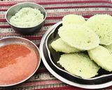 A picture of step 6 of Suji mutter idli with gunpowder or chutney.