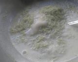 A picture of step 2 of Lauki Ka Halwa.