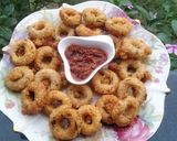 A picture of step 4 of Sagodana Rings.