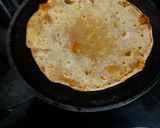 A picture of step 3 of Sattu Paratha.