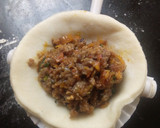 A picture of step 8 of Meat pies #teamcontest#supersnackers#snacks.