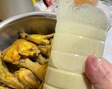 Foto langkah ke 4 dari resep Ayam Goreng Kremes.