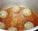 A picture of step 5 of Traditional Kofta Gravy.