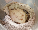 Foto del paso 2 de la receta: Mini Pan Dulce sin tacc, vegano, con algarroba y en microondas