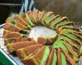 Foto langkah ke 9 dari resep Bolu panggang marmer lembut.